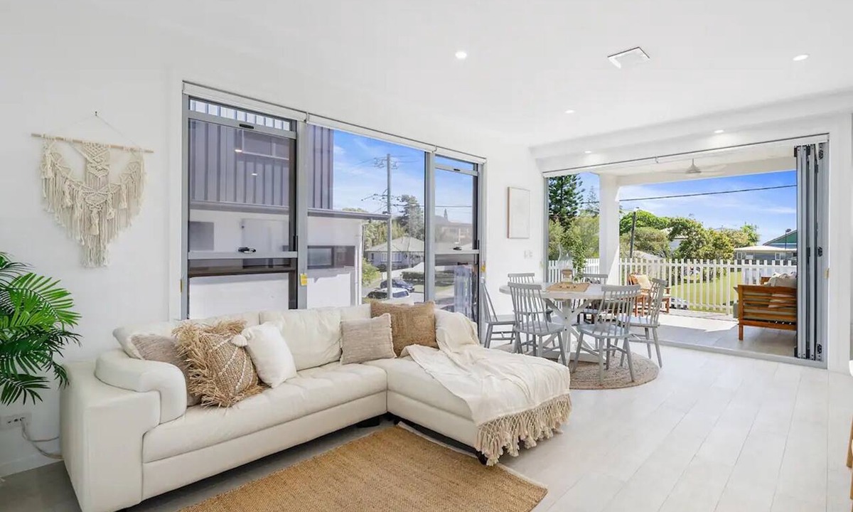 Kingscliff Apartment | Stunning Modern Kingscliff townhouse!
