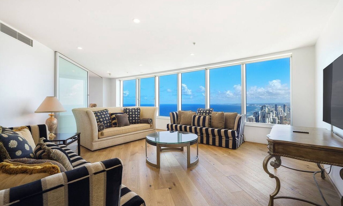 Surfers Paradise Apartment | Sub Penthouse 6203 - 3 bedrooms Level 62