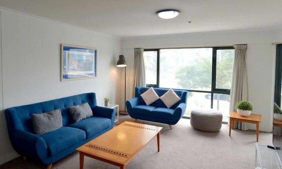 Canberra City Centre Apartment | Sunny Braddon Apt near Civic