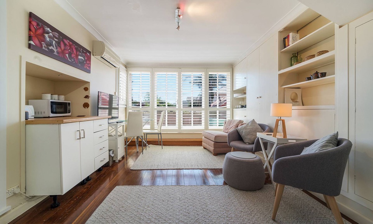Dover Heights Apartment | Sunny self contained LOFT near Bondi Beach -AC-Aspect