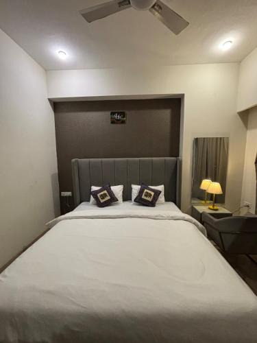 Vrindavan Apartment | Sunset studios Shri Krishna heights