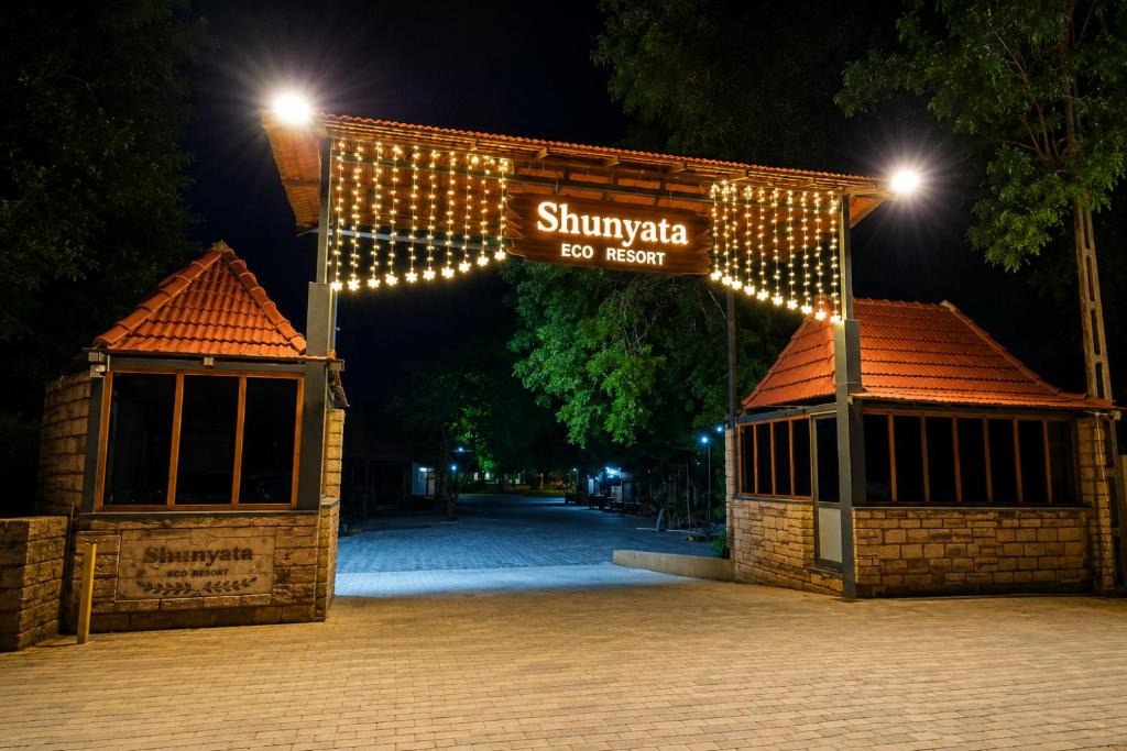 Junagadh Hotel | Sunyata Eco Resort