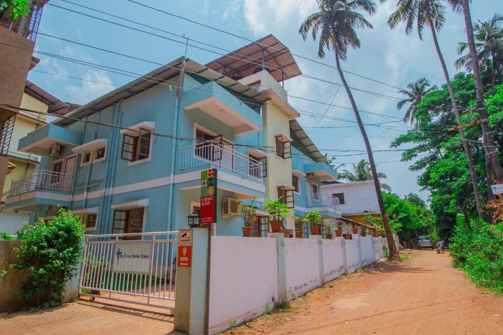 Santa Cruz Hotel | Super Collection O Holy Cross Home Stays