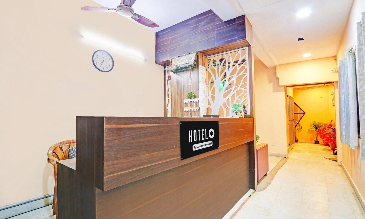 Karimnagar House | Super Deluxe Room Laxmi Residency