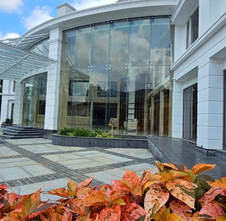 Kalpetta Hotel | Surya Grand Hotel