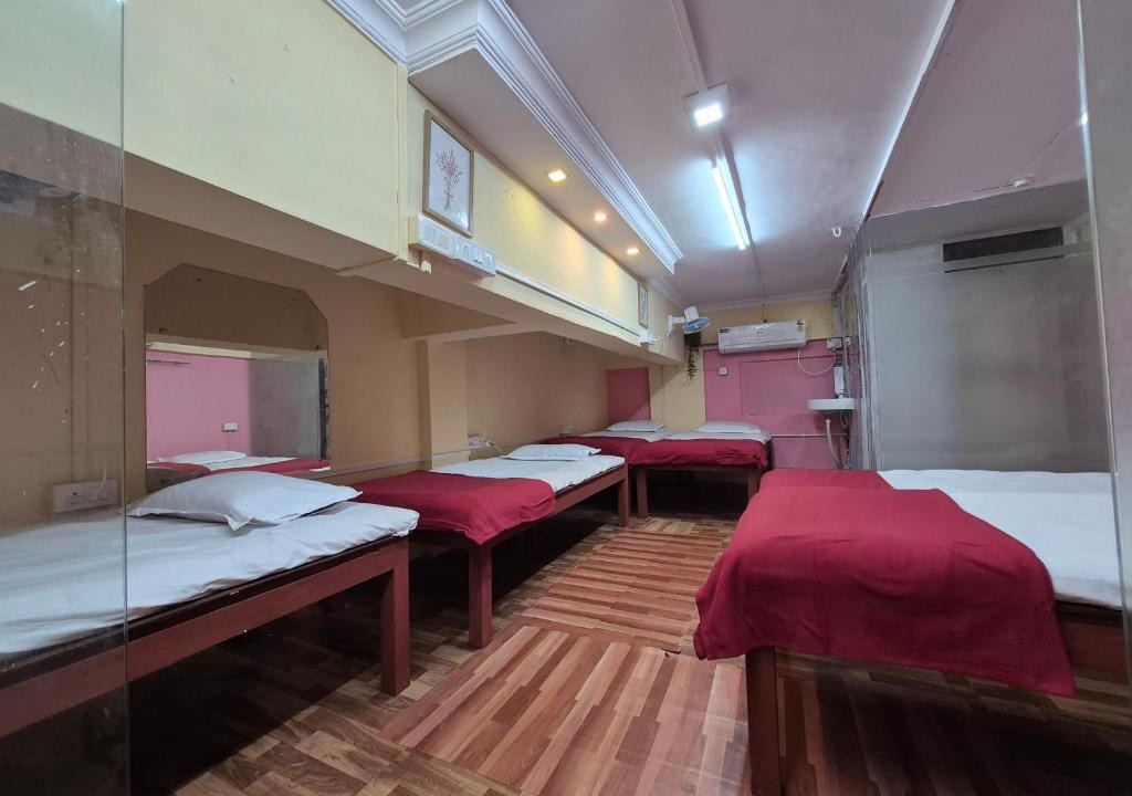 Ratnagiri Hostel | Swami Single Bed Dormstay