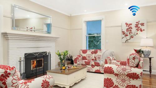 Burradoo House | The Foldgarth