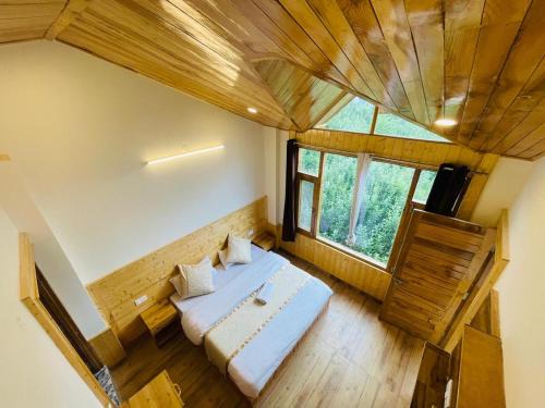 Naggar Apartment | The Himalayan Castle View Retreat