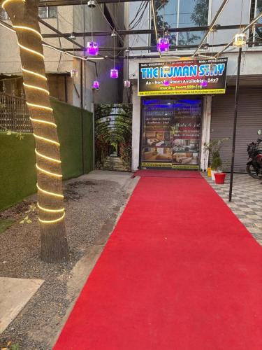 Indore Hotel | The Human Stay