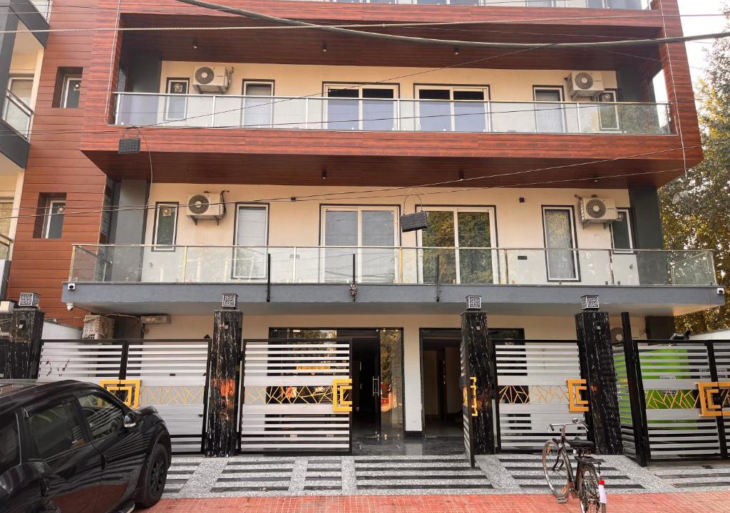 Gurugram Hotel | The Palm Studio