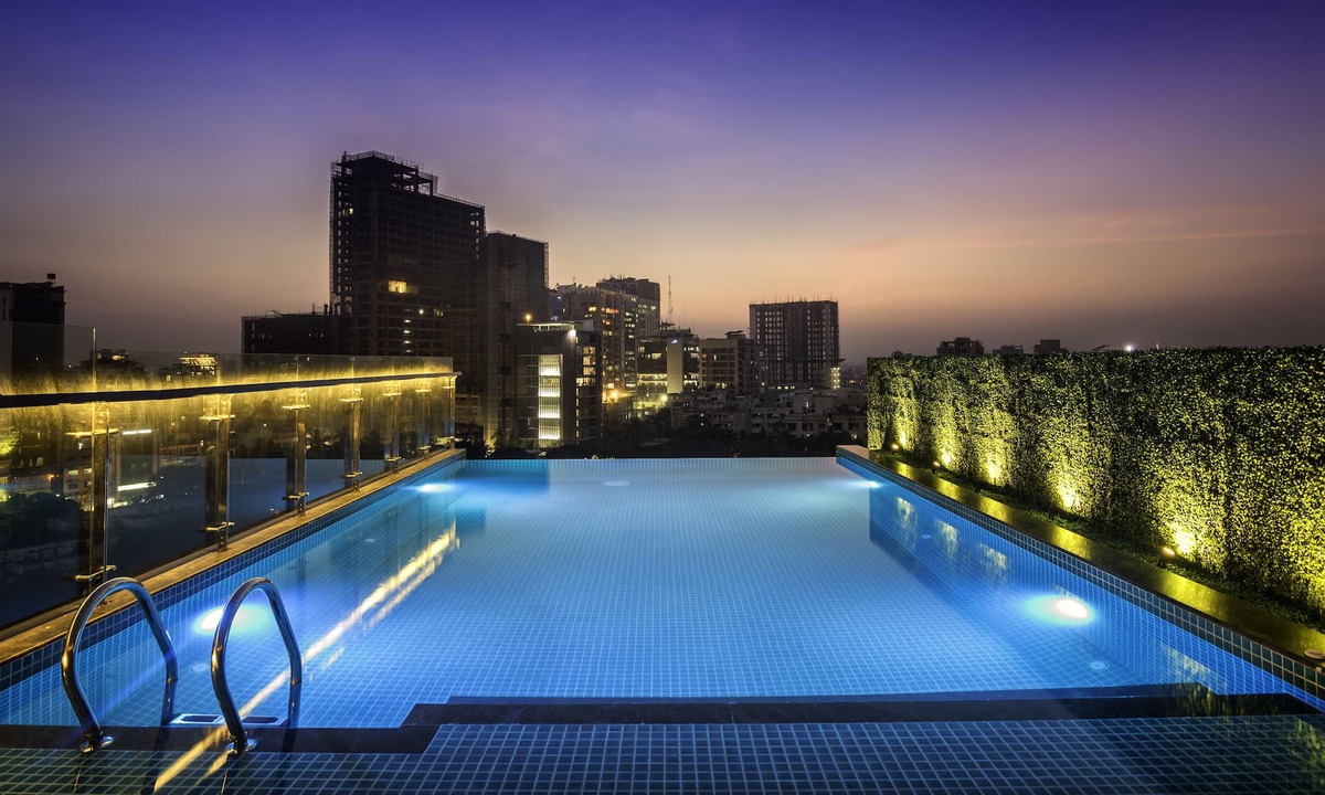 Banani Hotel | The Raintree Dhaka