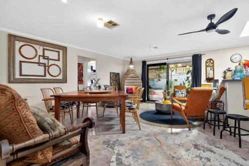 Sellicks Beach House | The Sellicks Atelier - Beachside Vintage Retreat