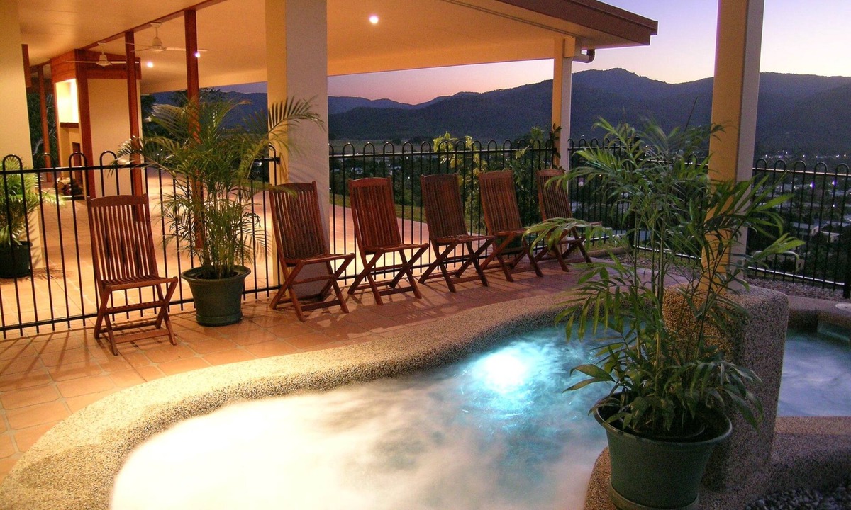 Atherton House | The Summit Rainforest Retreat