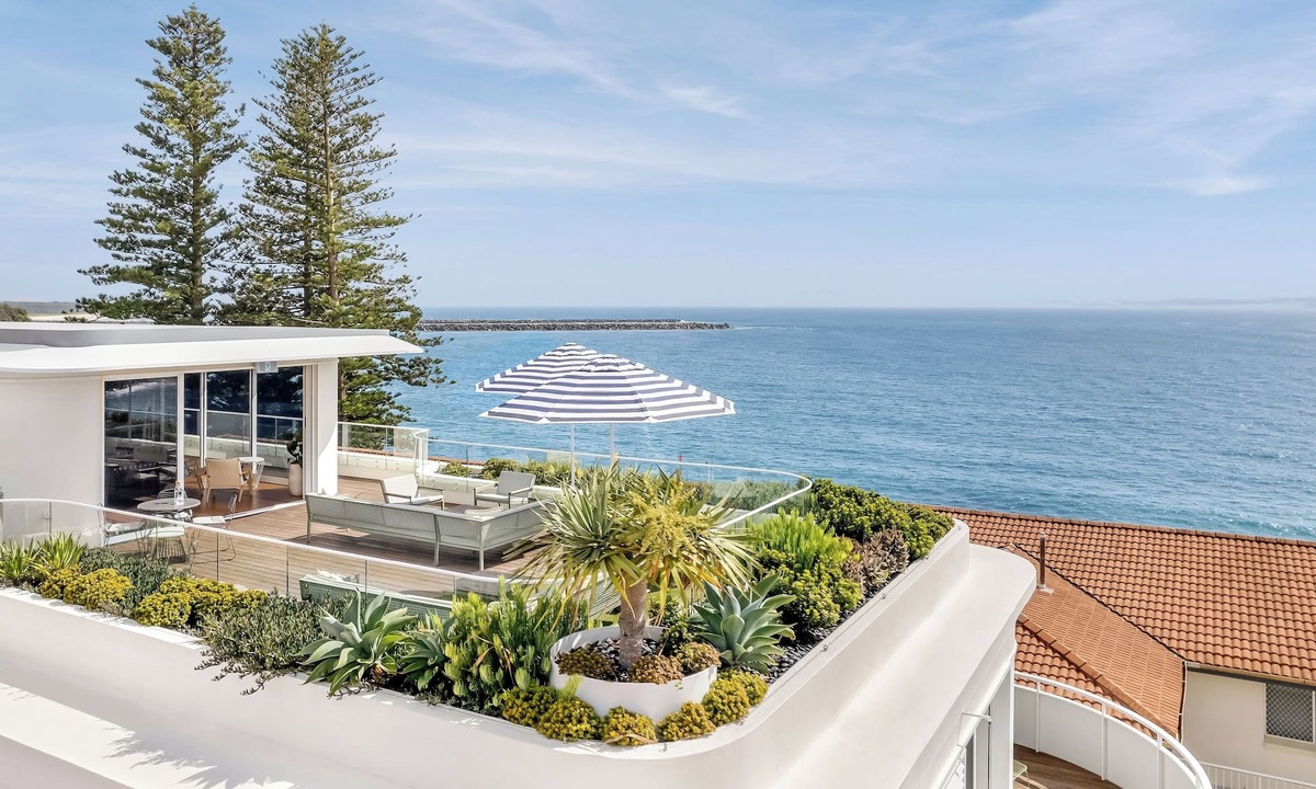 Yamba Hotel | The Surf Yamba - boutique hotel