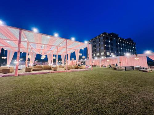 Muzaffarnagar Hostel | The Velvista Hotel
