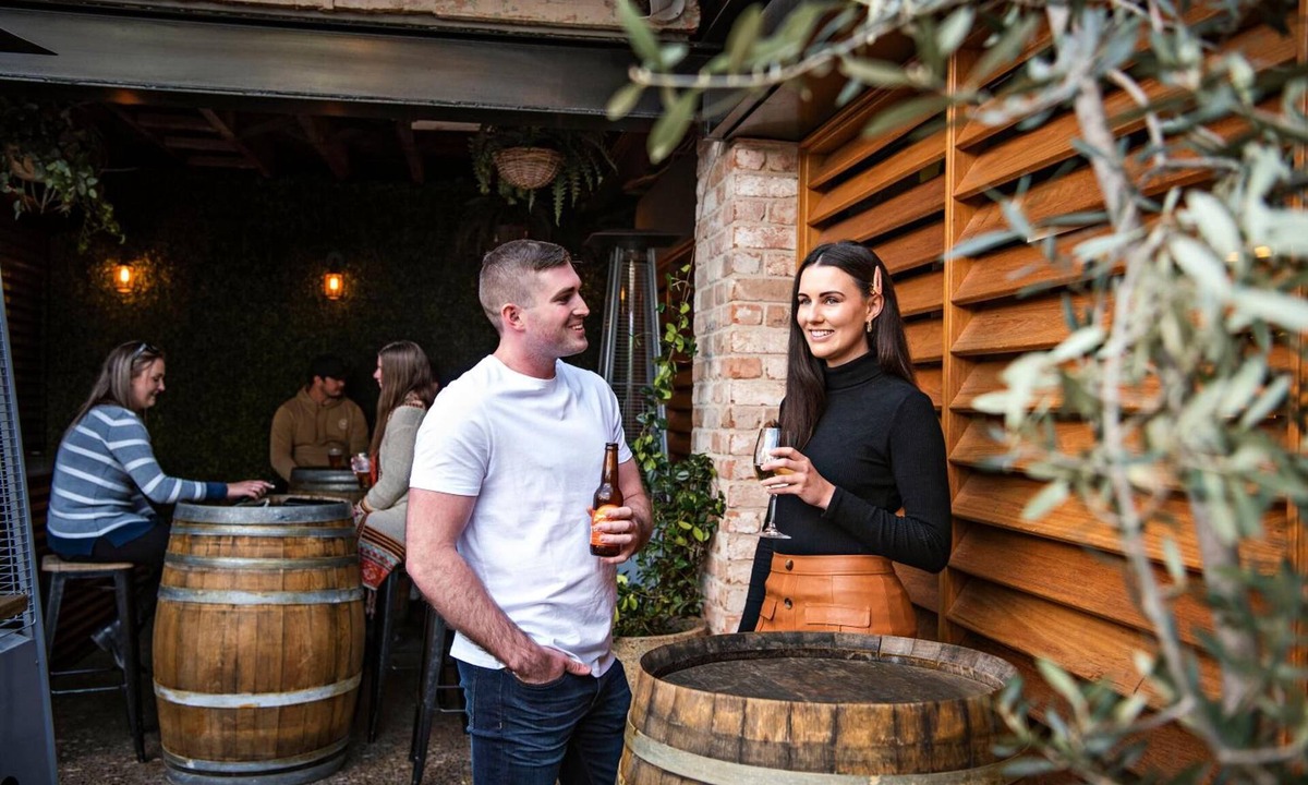 Central Mudgee Hotel | The Woolpack Hotel