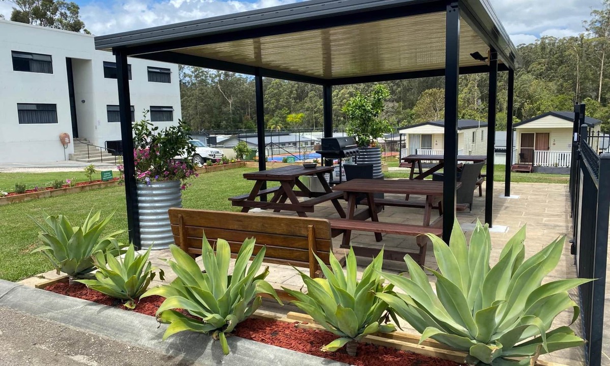 Wauchope Hotel | Timbertown Motel