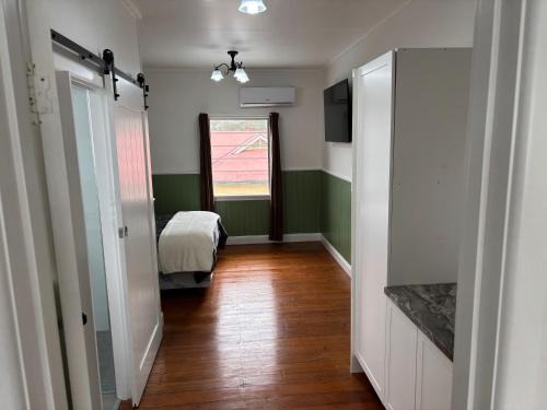 Herberton Apartment | Tin Town suites
