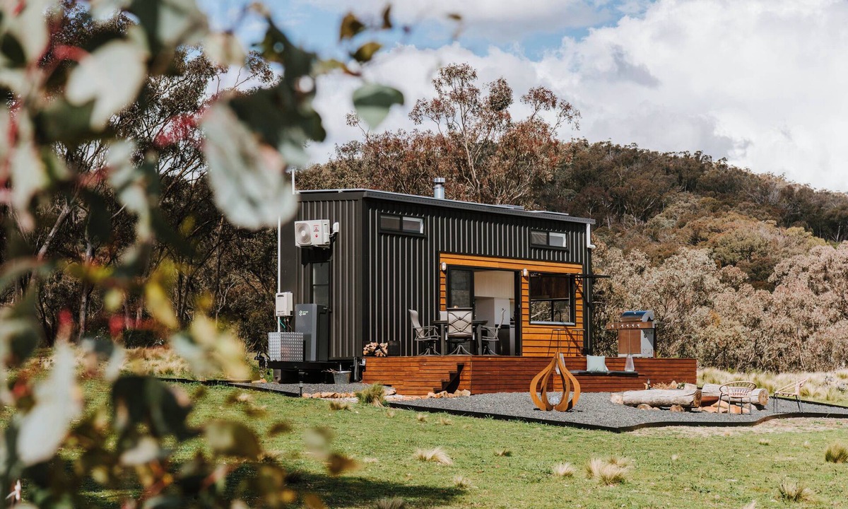 Turondale House | Tiny House at Wildnest Wilderness - TinyNest