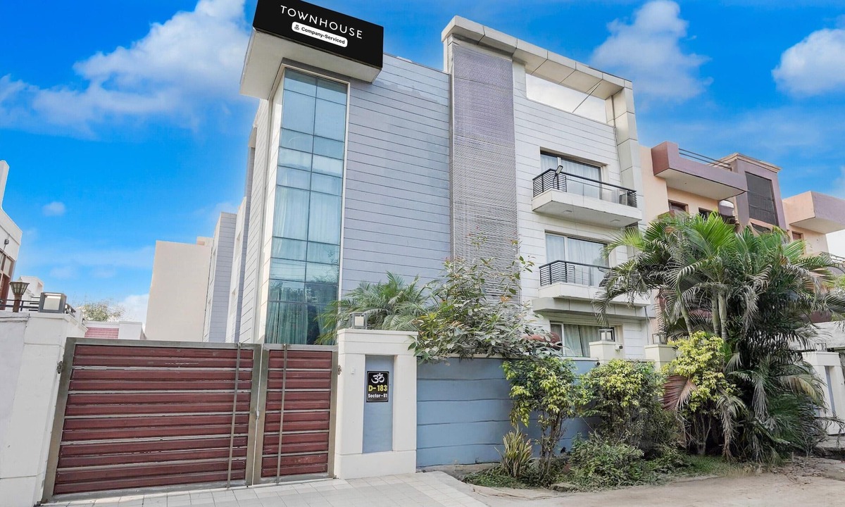 Noida House | Townhouse Sector 51 Noida