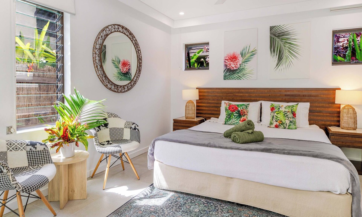 Craiglie Apartment | Tranquil Waters One Bedroom Apartment in the tropics