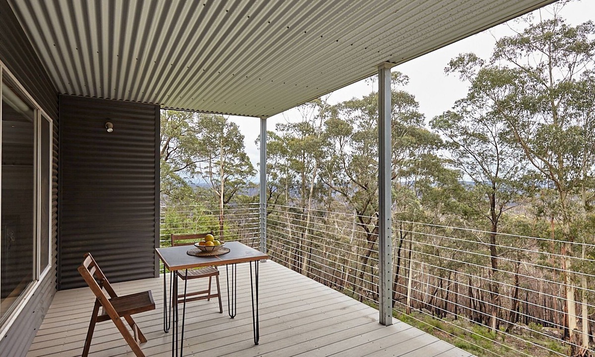 Mount Wilson Cabin | TREE TOPS - stunning sunsets, serene location. SPECIALS ON NOW !