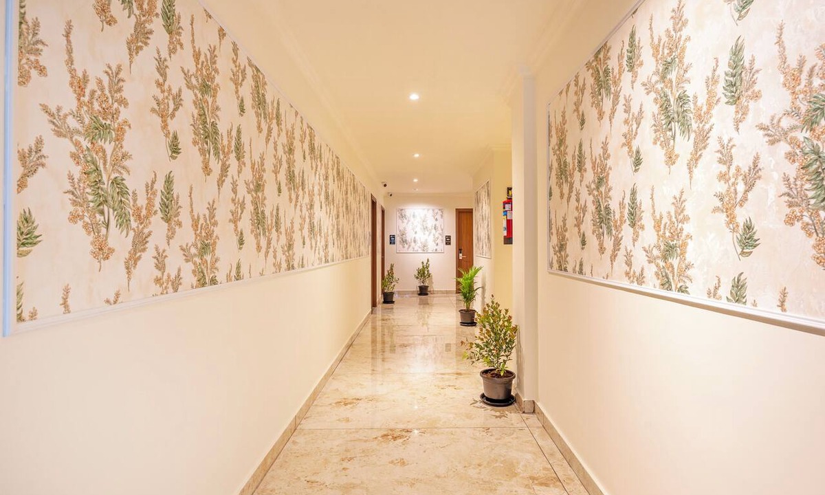 Indiranagar Hotel | Treebo Blu Orchid Vista, Indiranagar - Near Bagmane Tech Park