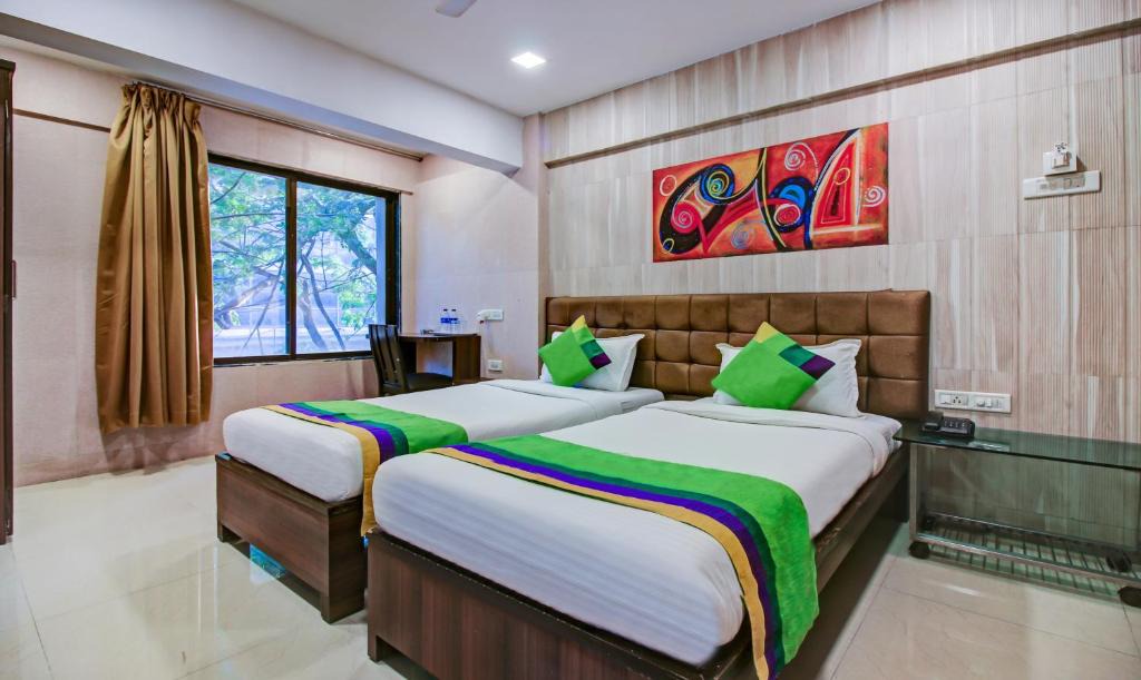 Marol Hotel | Treebo Lake Bloom Powai