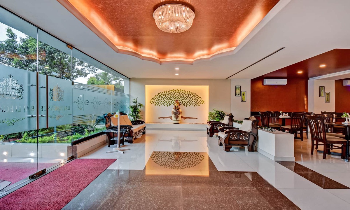 Nagavara Hotel | Treebo Premium Raj Elegance Manyata Tech Park