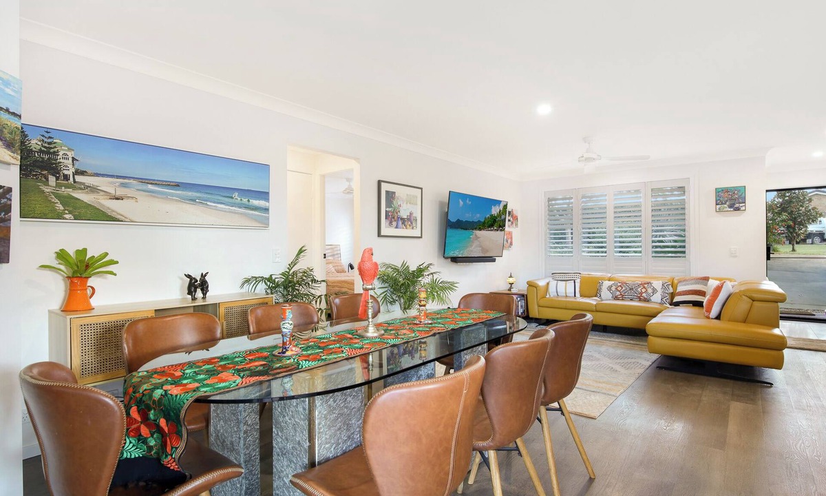 Boambee East House | Treetops on Seabreeze – Pet-Friendly Stay Near Beach & River