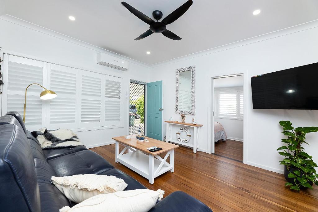 Tuncurry House | Tuncurry Cottage