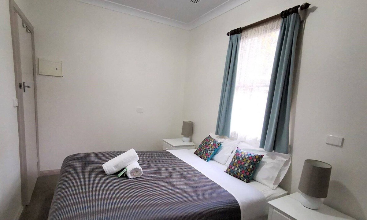 Bright Cottage | Unit 1 - Two Bedroom - HomeAway