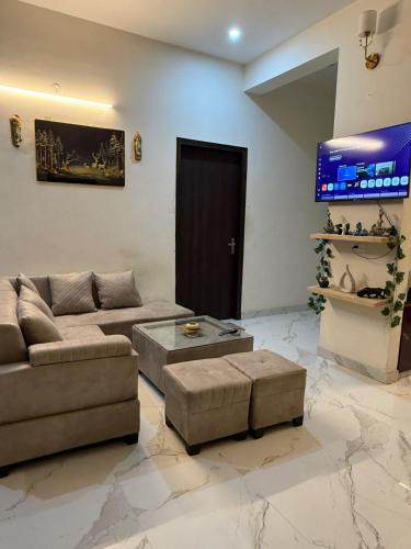 Greater Noida Villa | Urban Edge Villa