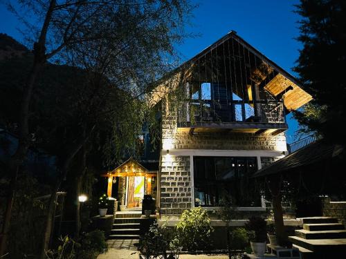 Bhagsu Nag Hostel | Utopia Hostel Dharamkot Mcleodganj