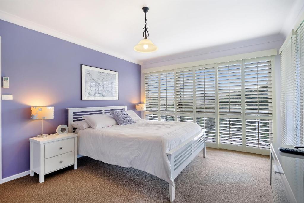 Cardiff Heights Bed & Breakfast | Valley View Bed and Breakfast