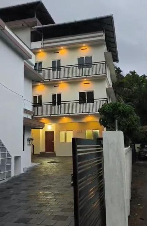 Kochi Apartment | Venture B&B