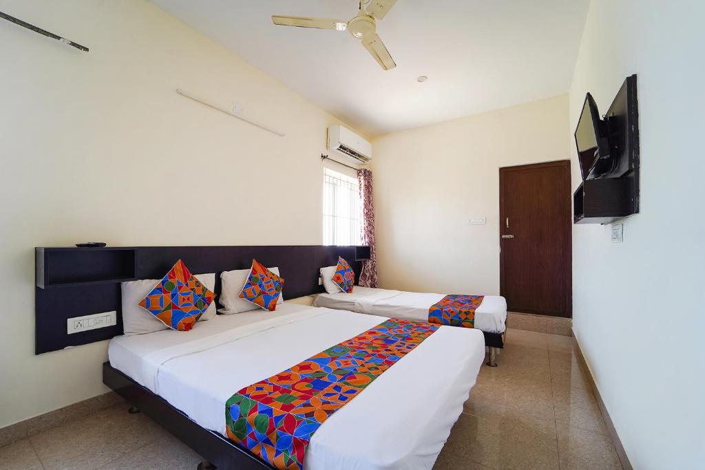 Coimbatore Hotel | Via Aarudhra Residency - Coimbatore Airport