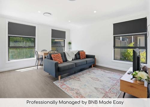 Orange Apartment | Villa Endsleigh - CBD Retreat, 2 Bed 2 Bath