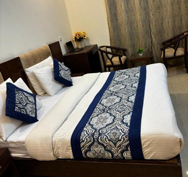 DLF City Hotel | VR Residency 83
