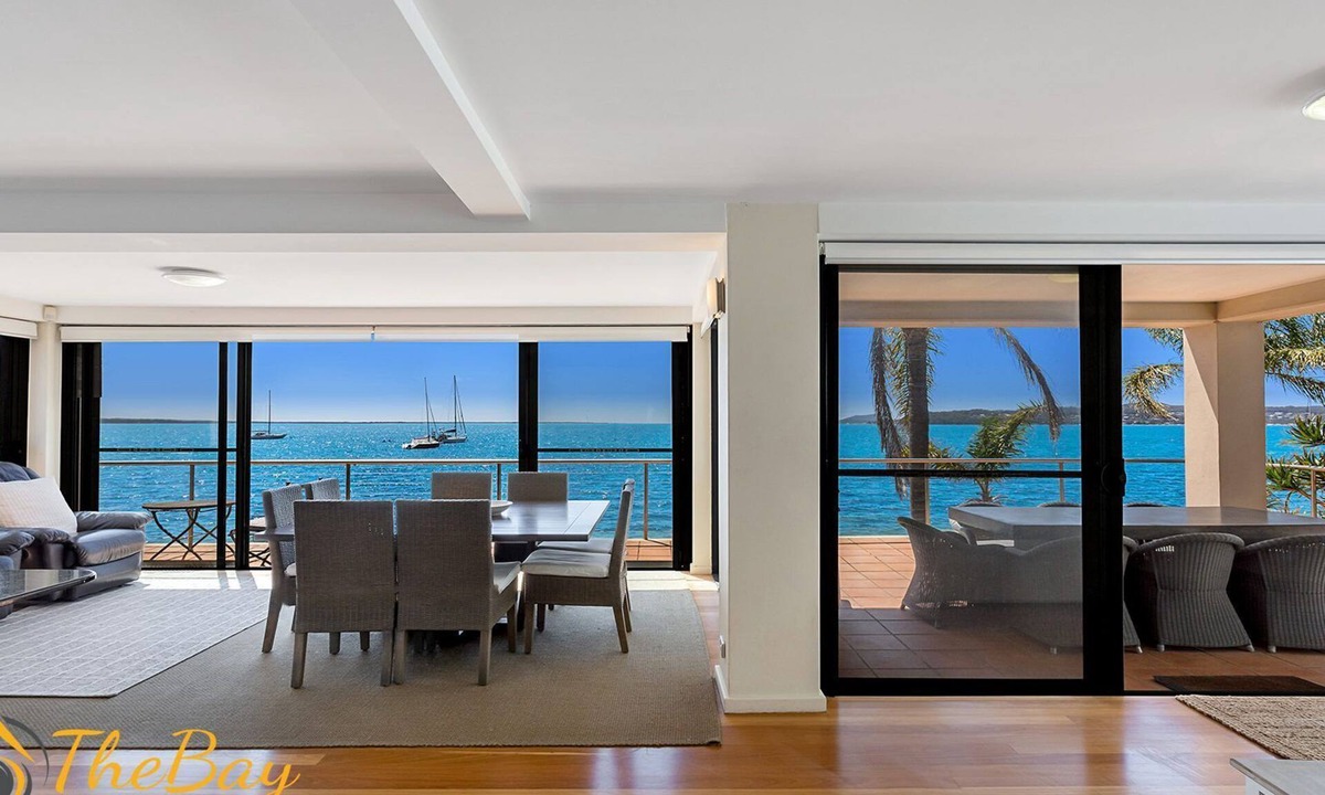 Salamander Bay Apartment | Wanda Beach - 2/197 Soldiers - Waterfront Apartment