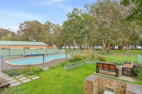Toukley House | Waterfront Pet Friendly Abode Toukley NSW