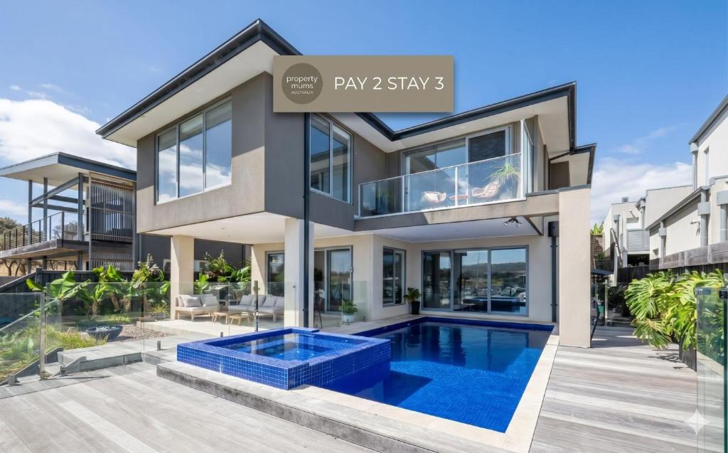 Safety Beach House | Waterside at Martha Cove