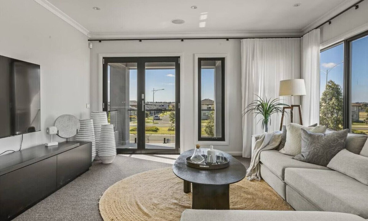 Werribee House | Werribee Gem Luxe Home Family Getaway 6Bed Netflix