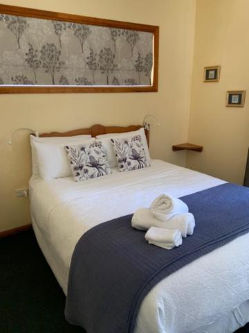 Severnlea Ski Chalet | Whiskey Gully Cottages
