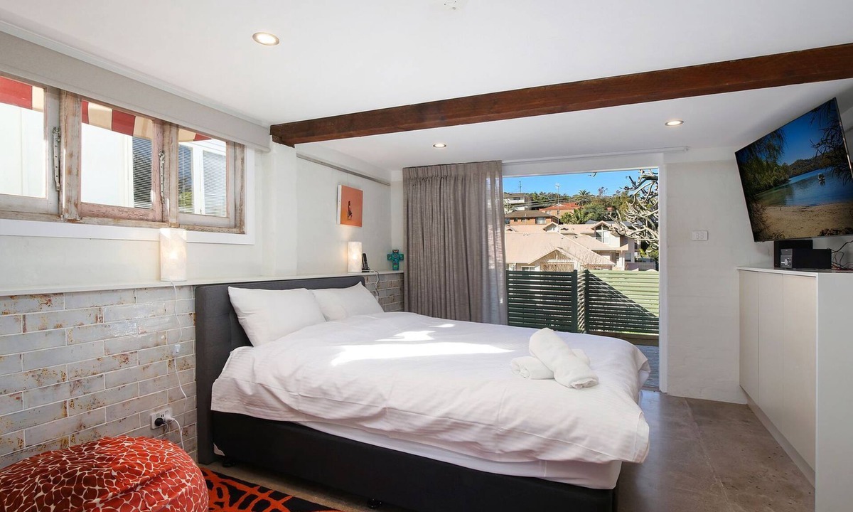 Terrigal Apartment | White Beach Studio