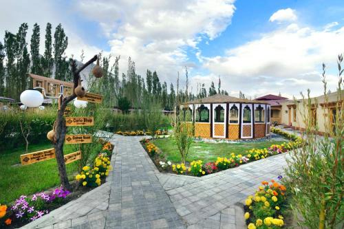 Hunder Hotel | White Sands Resort