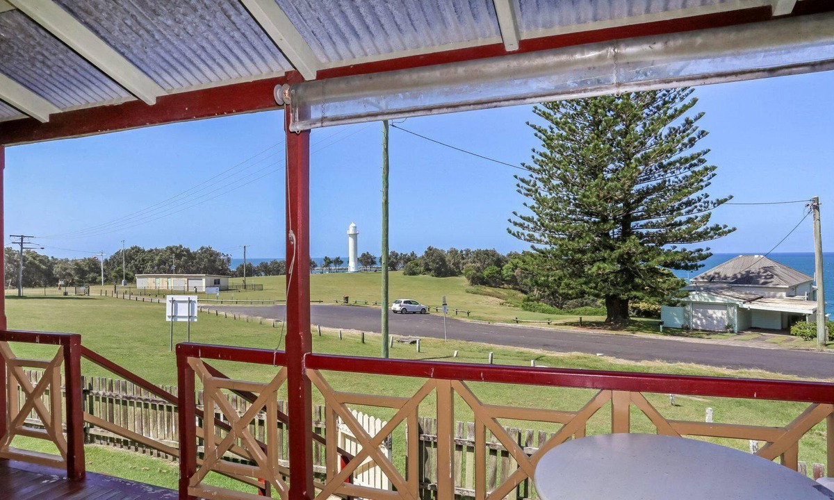 Yamba Cottage | Yamba Pilot Cottage 1 - pets welcome
