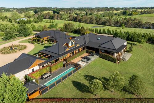Exeter House | Yuruga, Exeter