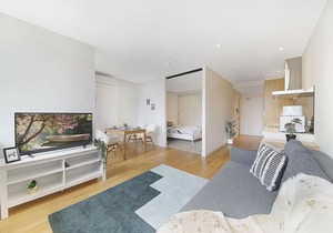 A Spacious & Modern Home Next to Southern Cross