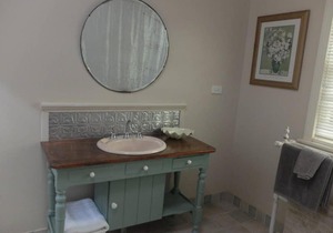 Accommodation - Tamborine Mountain